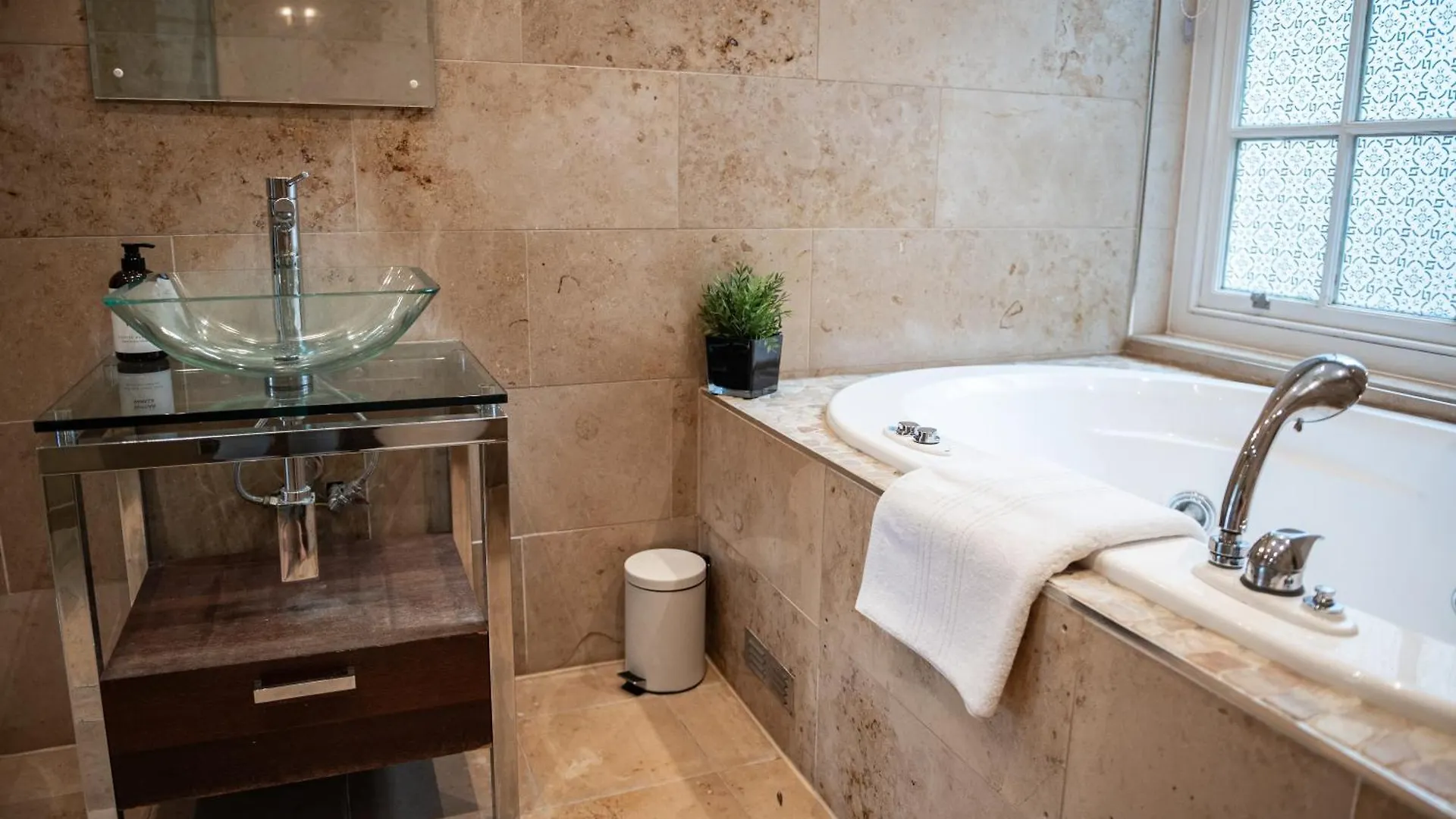 Georgian Town House, Rooftop Terrace, Hot Tub Southampton United Kingdom